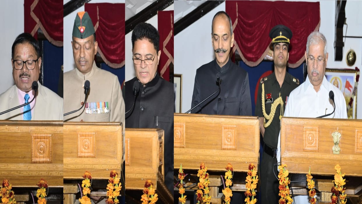 Governor Administer oath to HPPSC chairman and Members at rajbhawan shimla