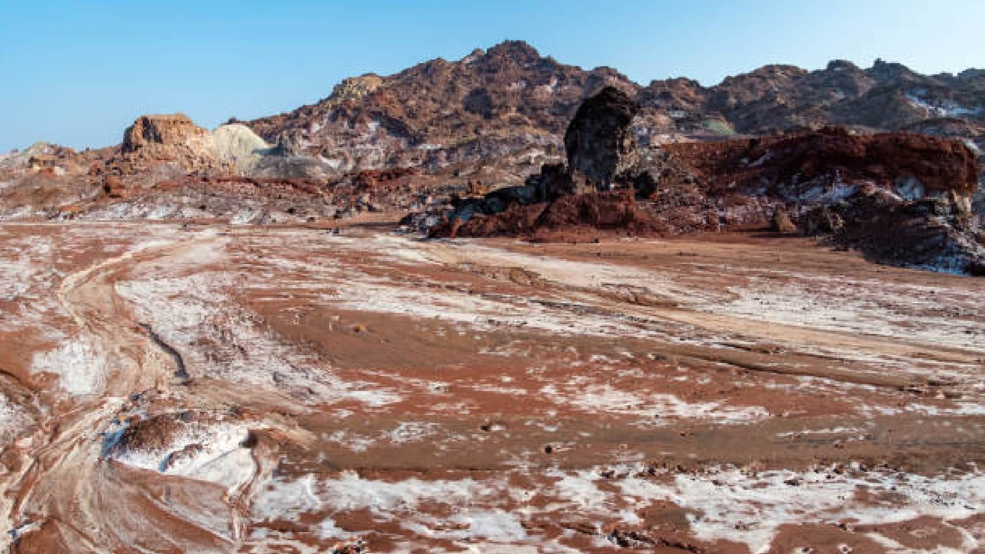 Iran Salt Mountains Photos How It Is Formed And Other Details In Hindi