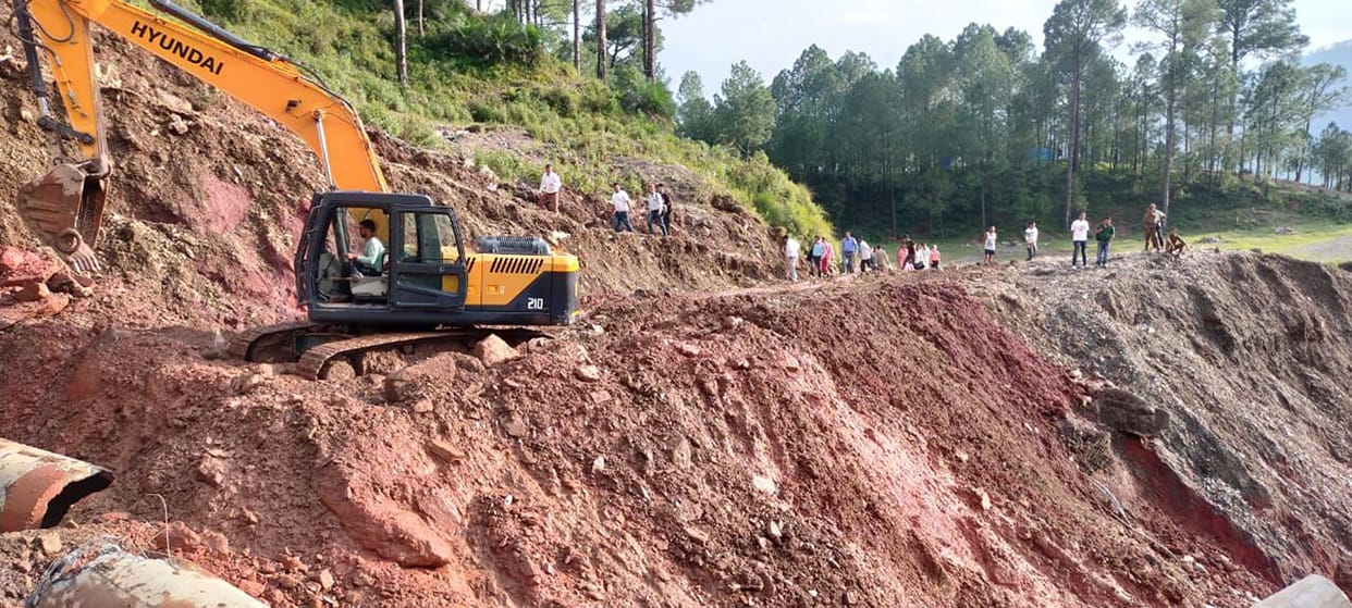 mandi news himachal news Water drainage of lake break in Kotropi, highway will be restored today