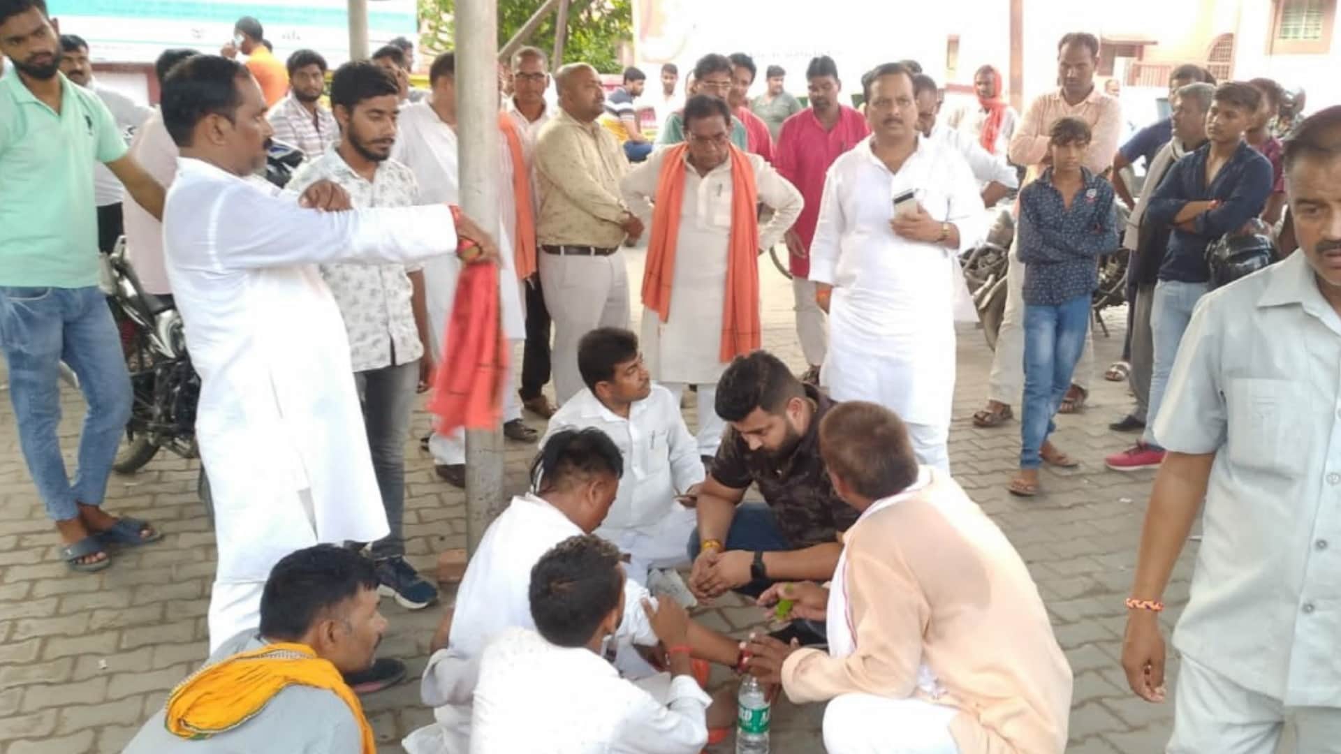 Side story in death of son and daughter of BJP district vice president in Gorakhpur