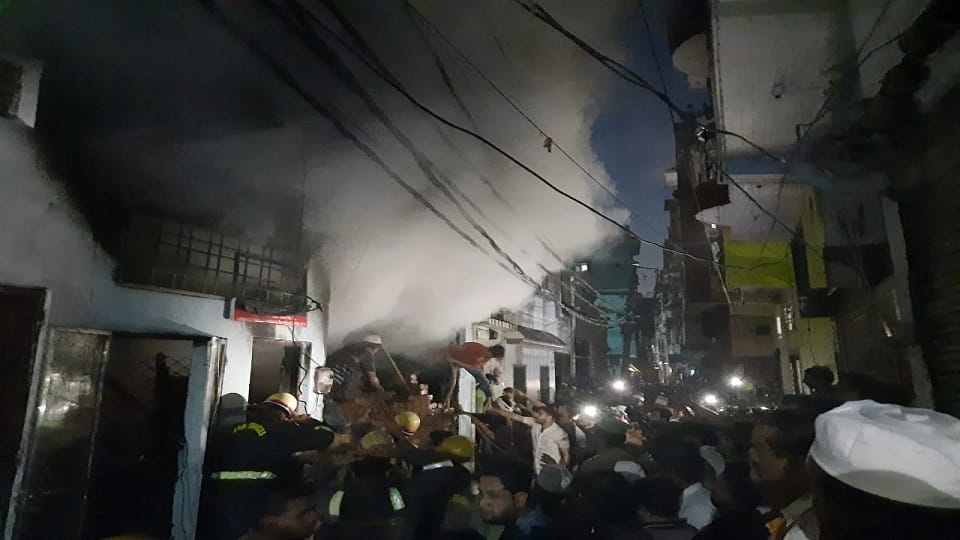 Five burned alive eight people rescued in house fire in Moradabad