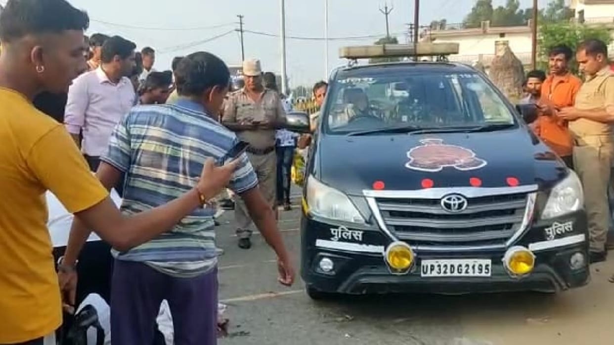 A teacher of Muzaffarnagar District has died in road accident