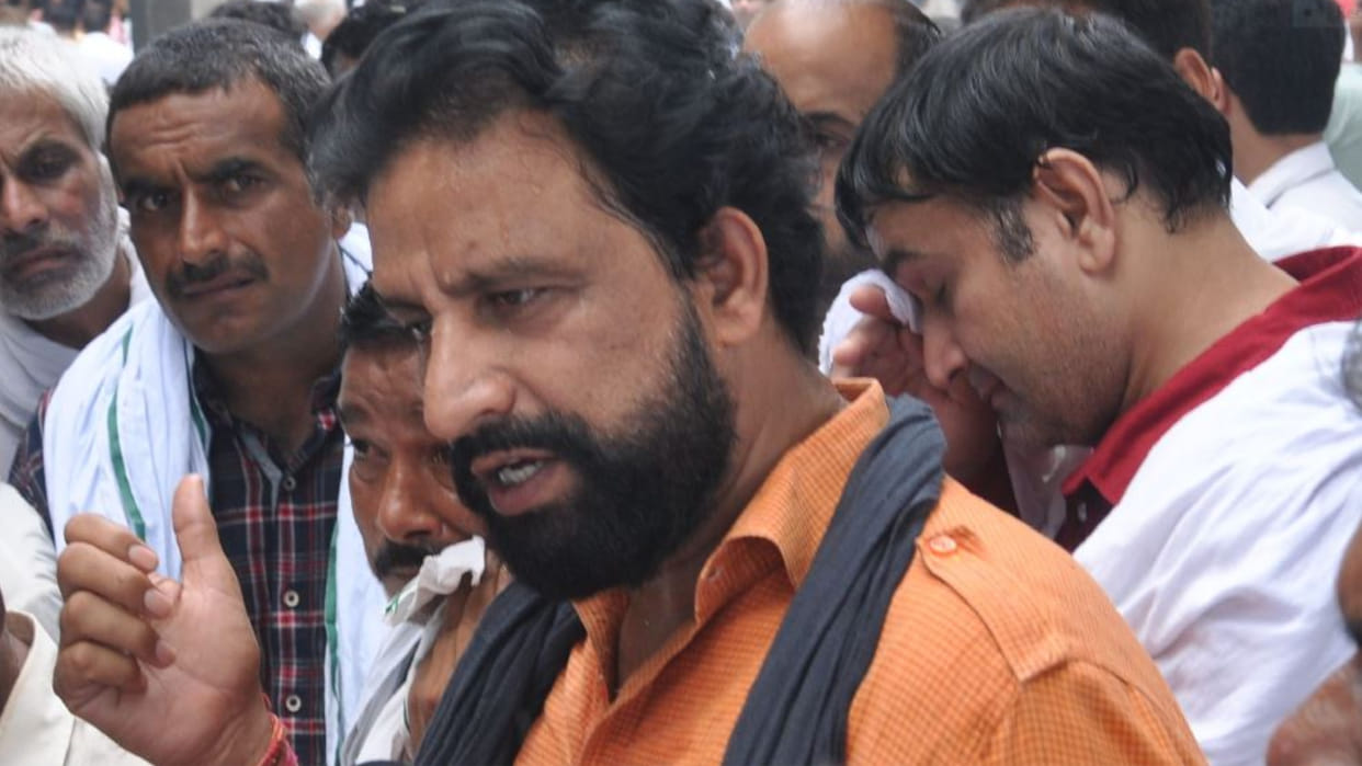 Case registered against Naveen Jaihind in SC ST Act
