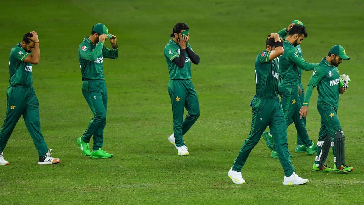 Pakistan Pacer Mohammad Wasim injured during Practice may ruled out of match vs India