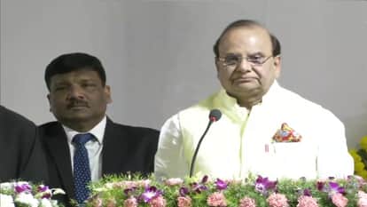 Delhi LG office returns 47 files signed by CMO staff instead of CM Kejriwal