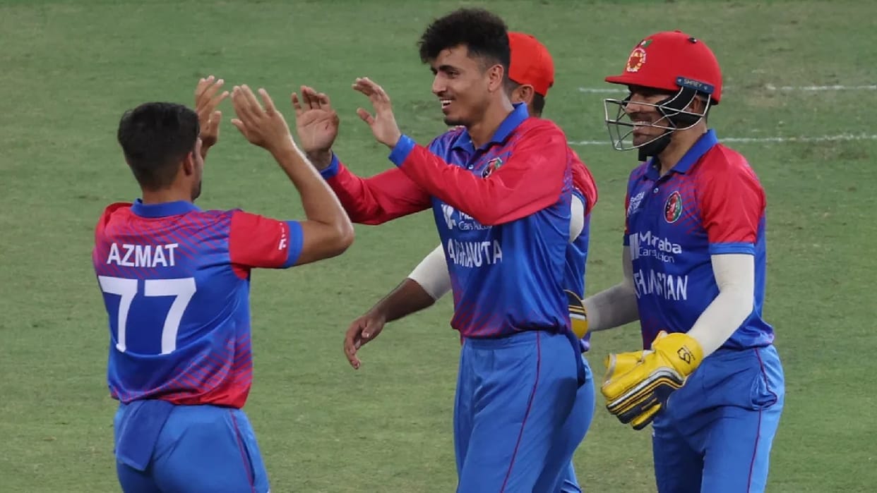 sl vs afg live score sri lanka vs afghanistan asia cup t20 group b match at dubai international stadium