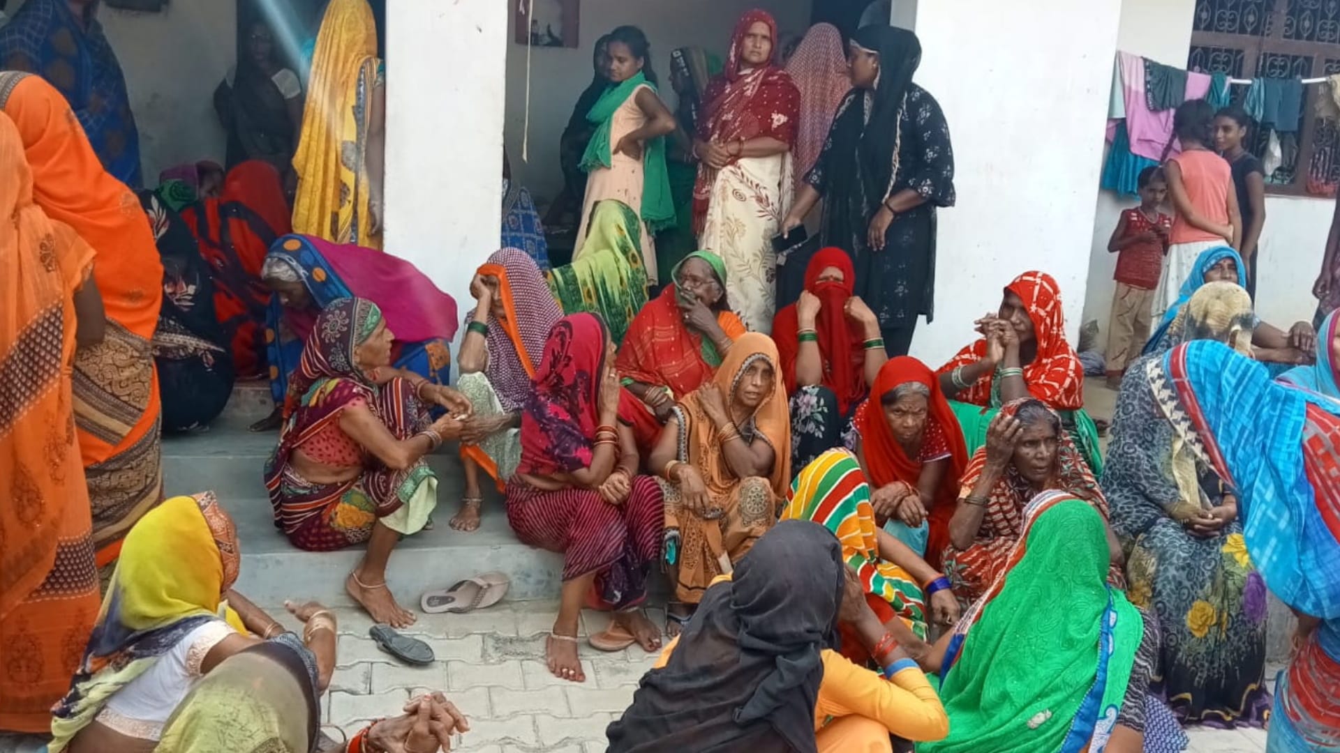 Side story in death of son and daughter of BJP district vice president in Gorakhpur