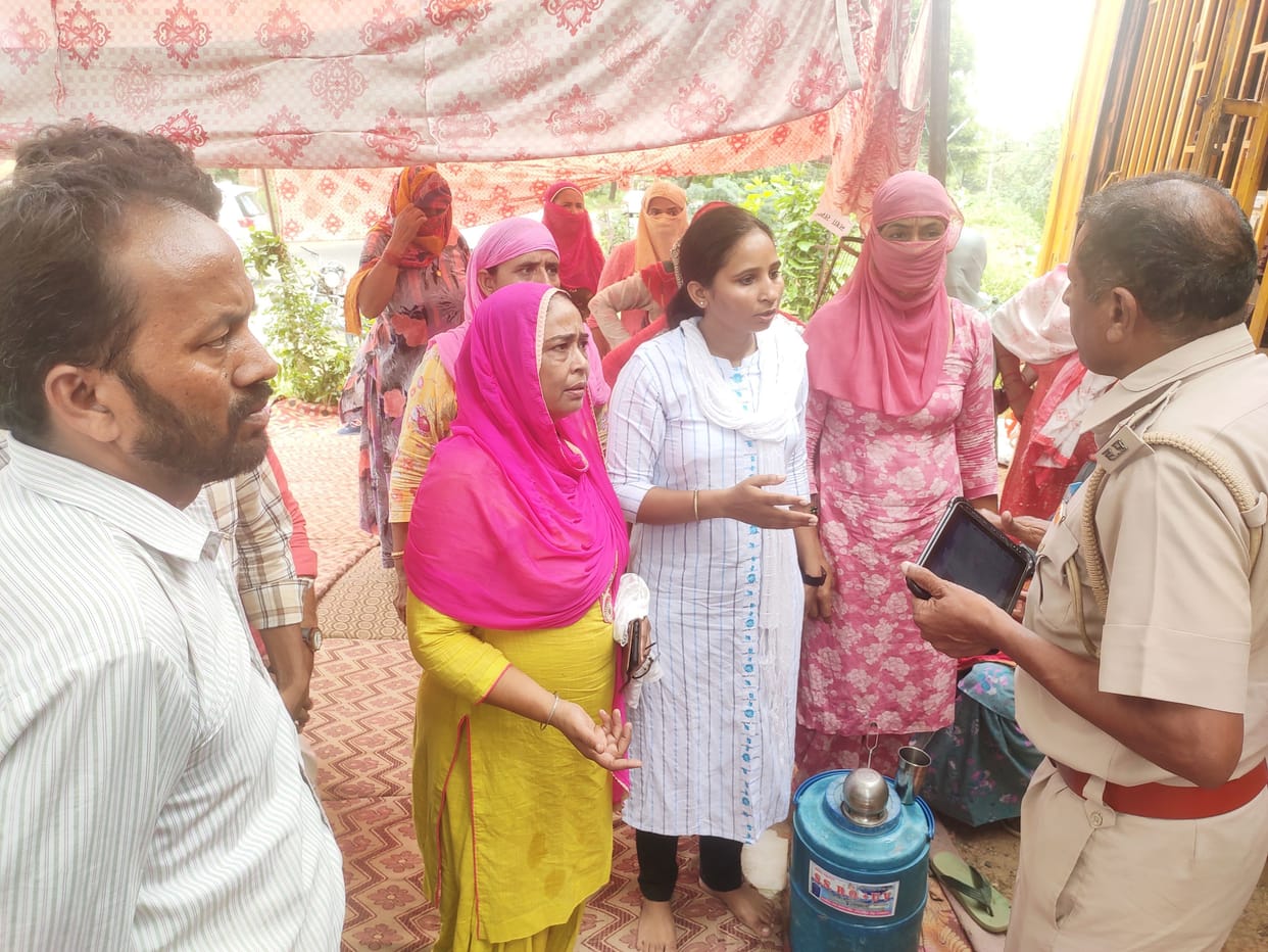 As soon as DC was transferred, the officers arrived to open the liquor contract, the women got angry