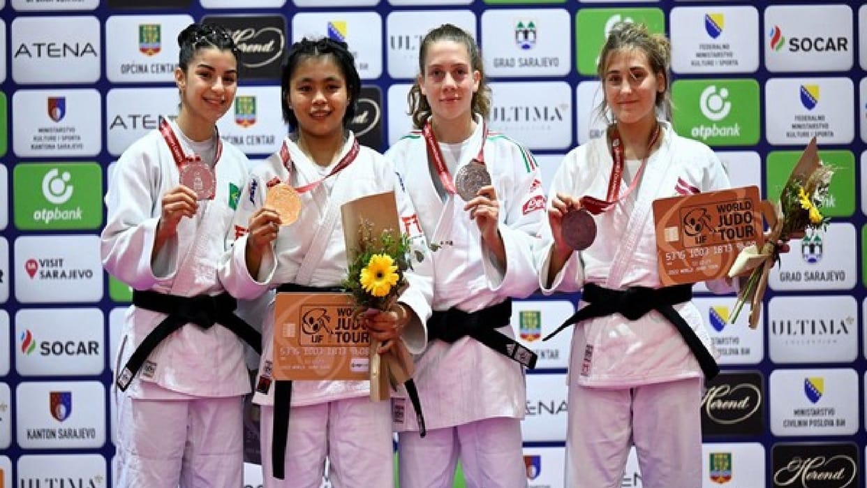 Indian Judoka Linthoi chanambam wins india's First Ever gold medal in Cadet World Championships