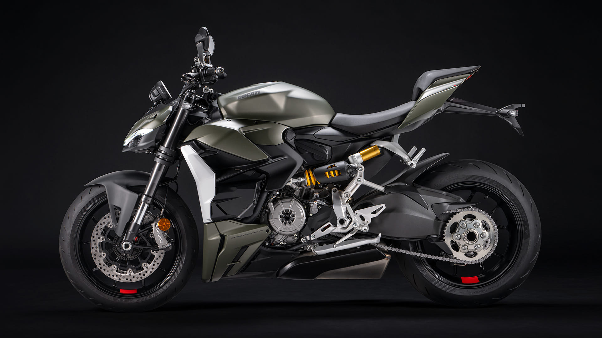 Ducati Streetfighter V2 Launched in India Check Price Features Specifications News in Hindi