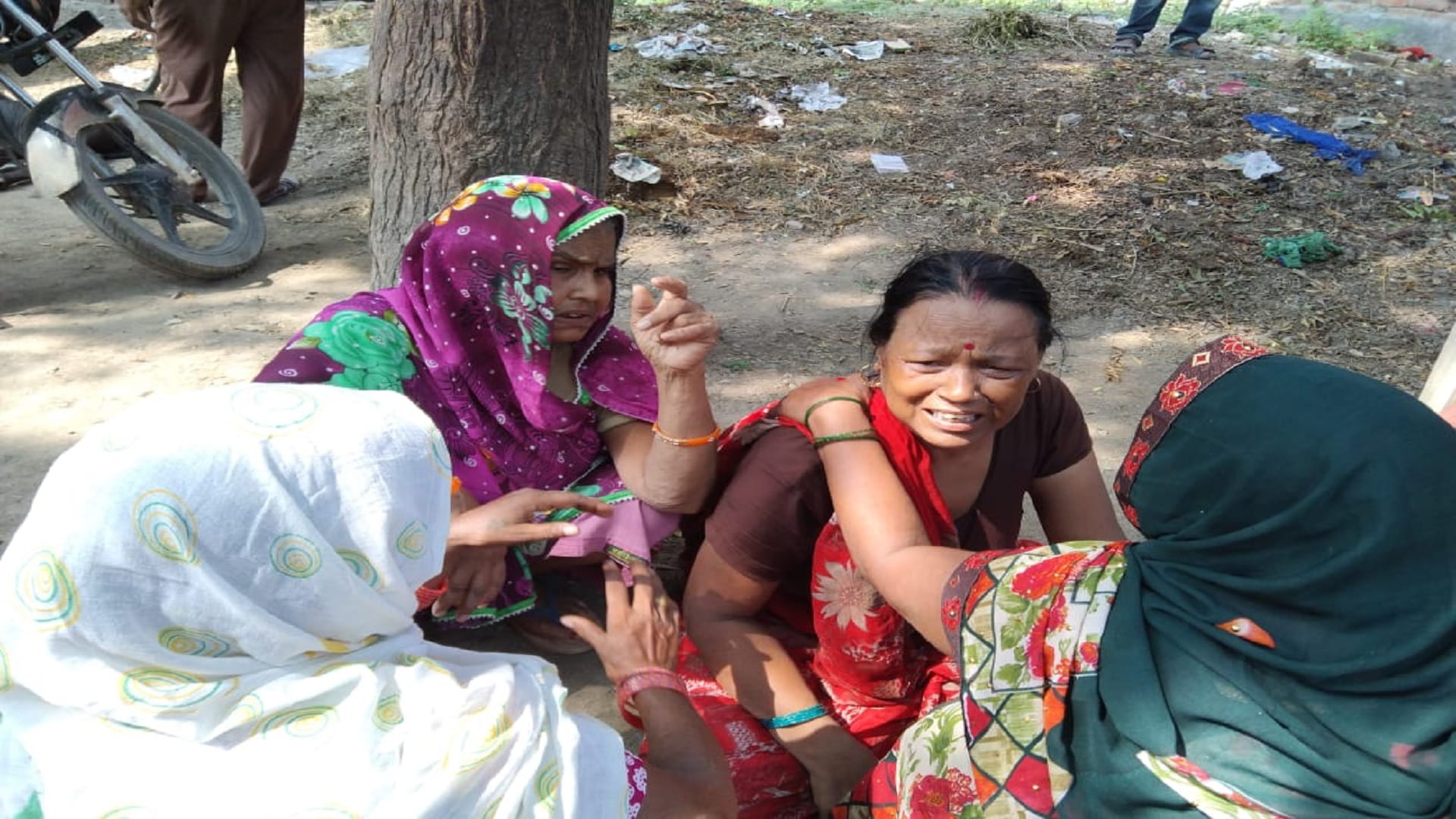 Suicide after killing daughters Sunil had sent the message of leave to the children of coaching in farrukhabad
