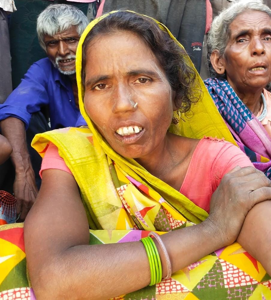 Hardoi, The one who heard it ran towards the river Garra