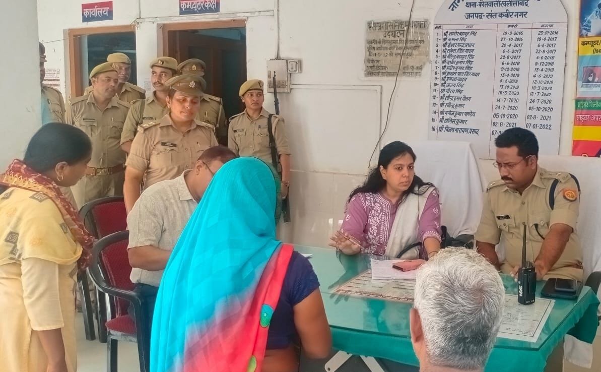 Dhanghata Mahuli and Bakhira police station laggy in disposal of complaints