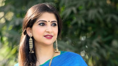 Kaushiki Chakraborty Female Singer Who Has a precious heavenly voice know in Hindi