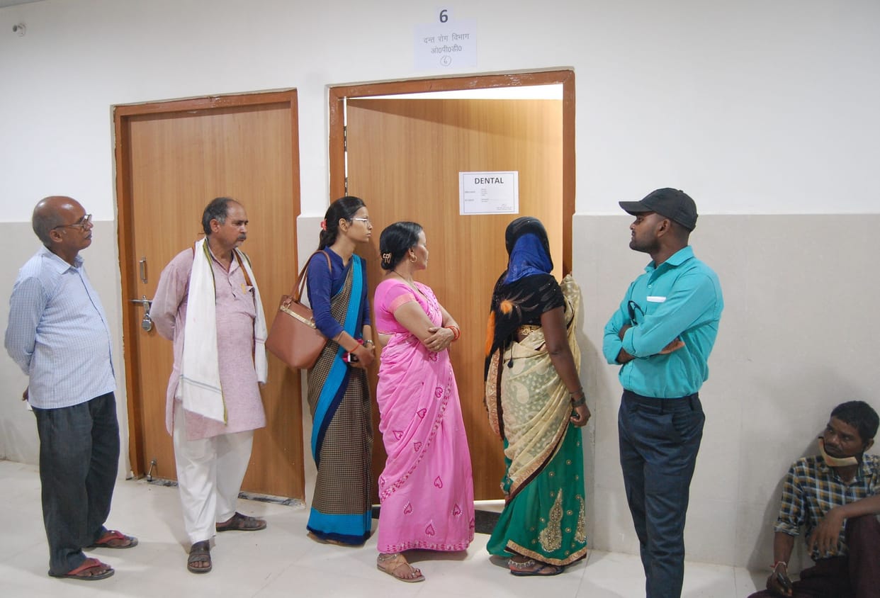 dental patient bothers in medical college