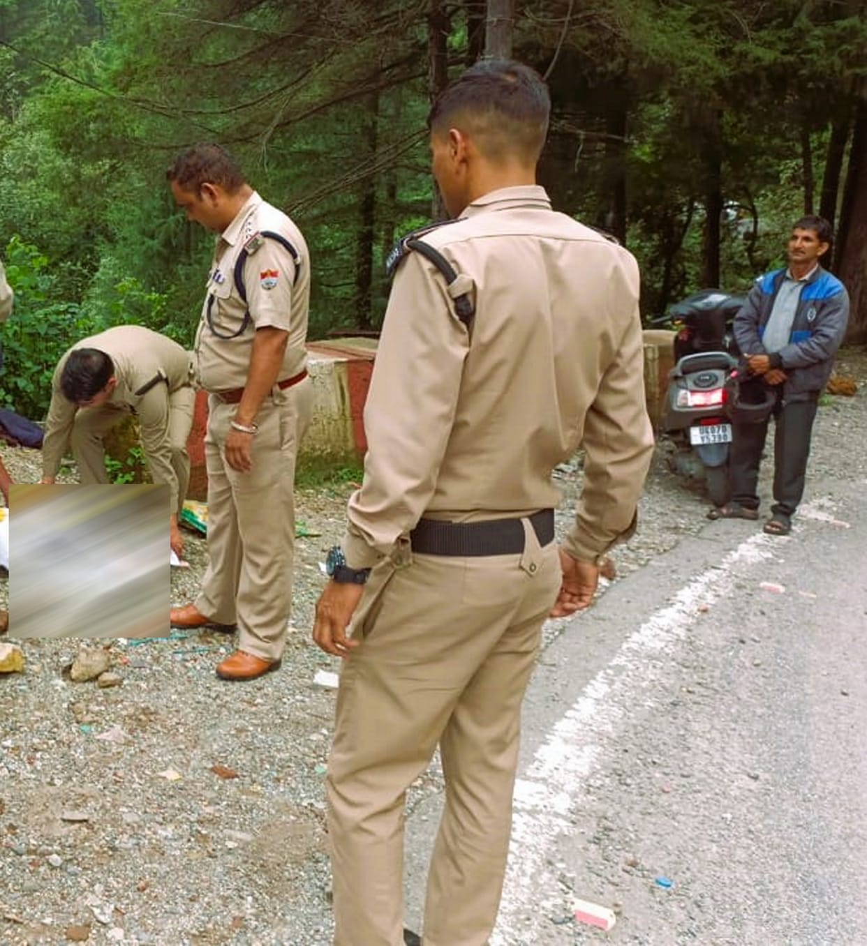 Dead body of newborn found in sugarcane field in Hardoi, police sent for postmortem