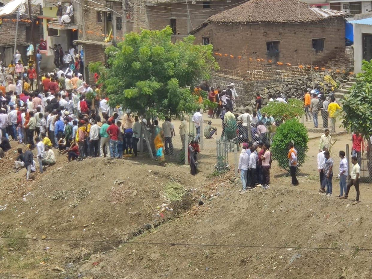 125 injured in bloody game that started with the worship of Chandi Devi in Pandhurna