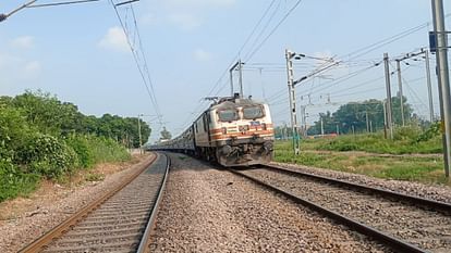 Sadhu dies after being hit by train in Mainpuri