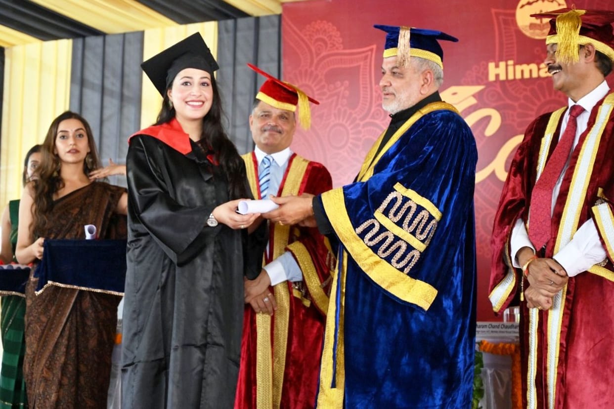 mandi news himachal news Degrees awarded to 150 doctors convocation ceremony Dental College Sundernagar