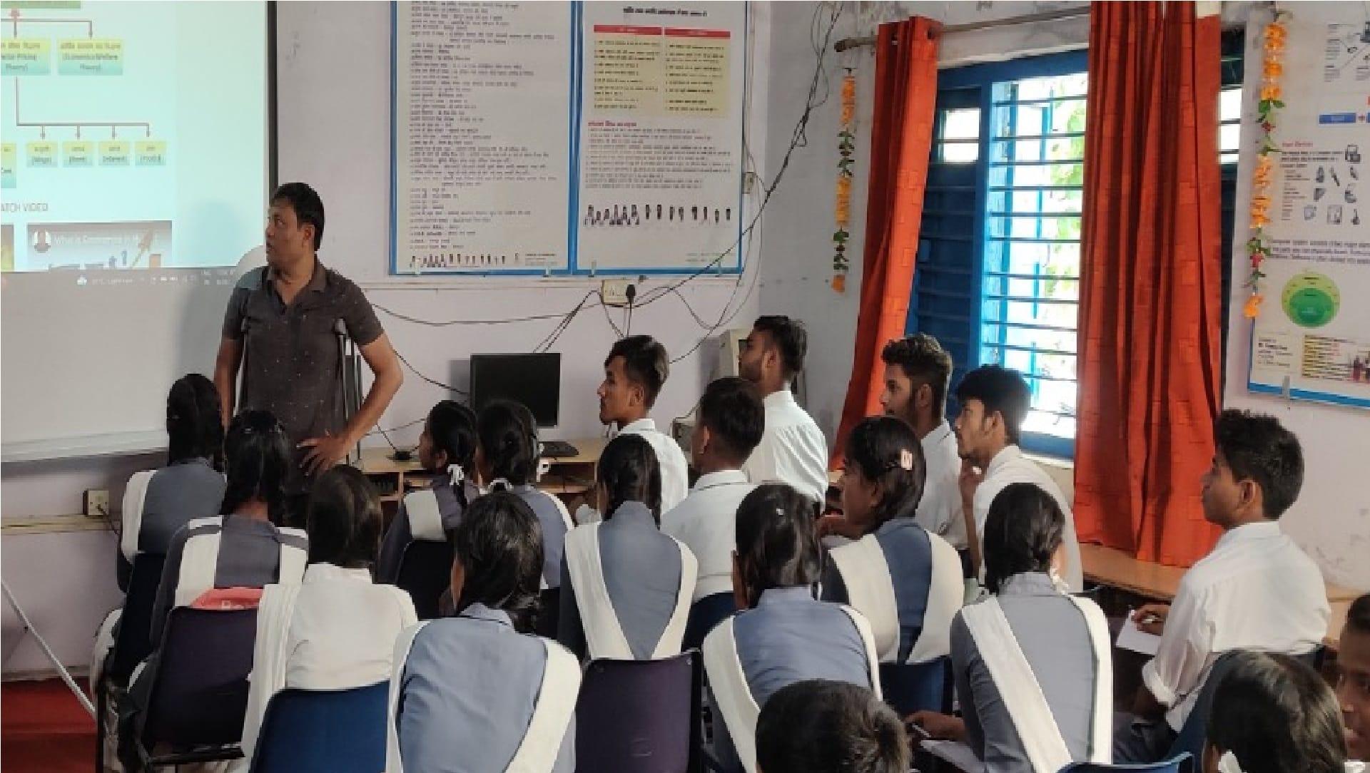 Teacher Pradeep Negi Handicapped selected for National Teacher Award