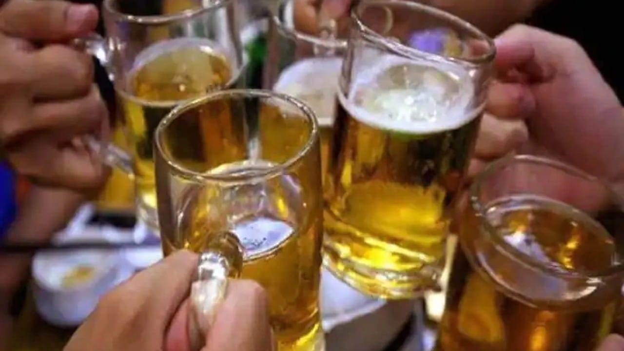 Excise Department is planning to provide fresh beer and preparing to bring more than 1000 liquor brands in Del