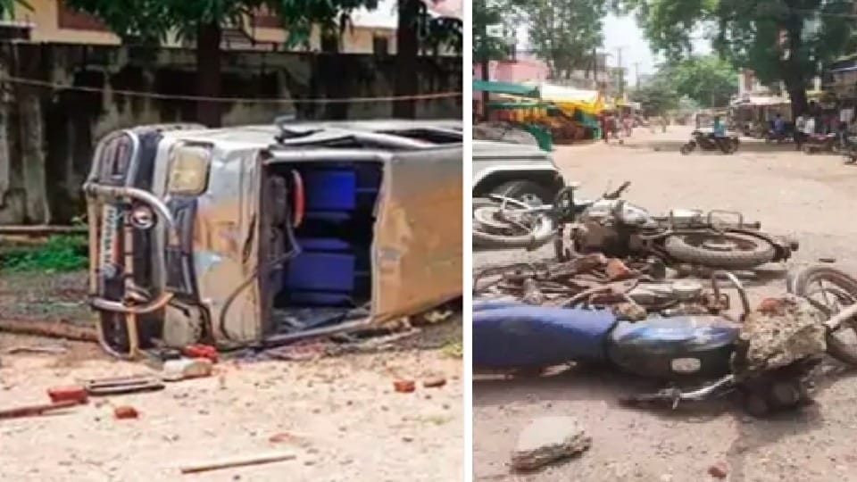MP News: Controversy over Dalit girl's departure with Muslim youth in Dewas, vandalism in vehicles and religio