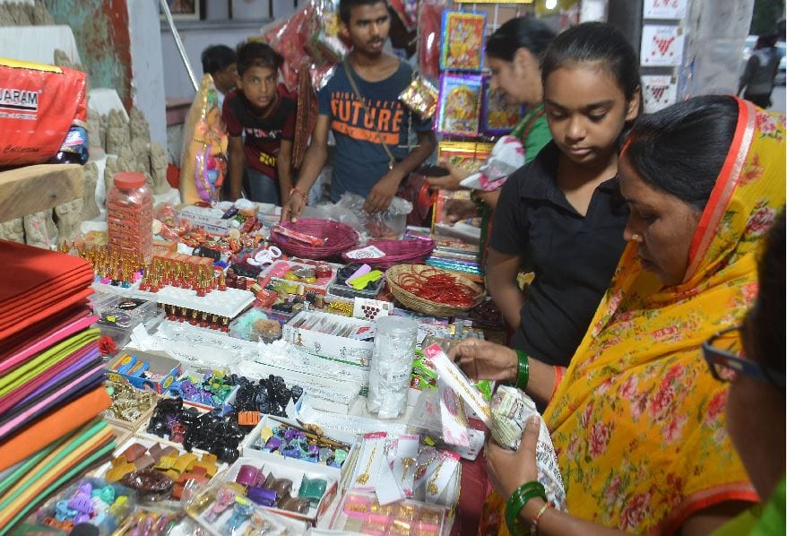 Hartalika Teej 2022 Date Uttar Pradesh Shubh Muhurat  shiva parvati Puja Vidhi Niyam Samagri Paran Time