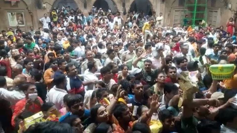 Elderly woman injured due to stuck in crowd in Banke Bihari Mandir Vrindavan