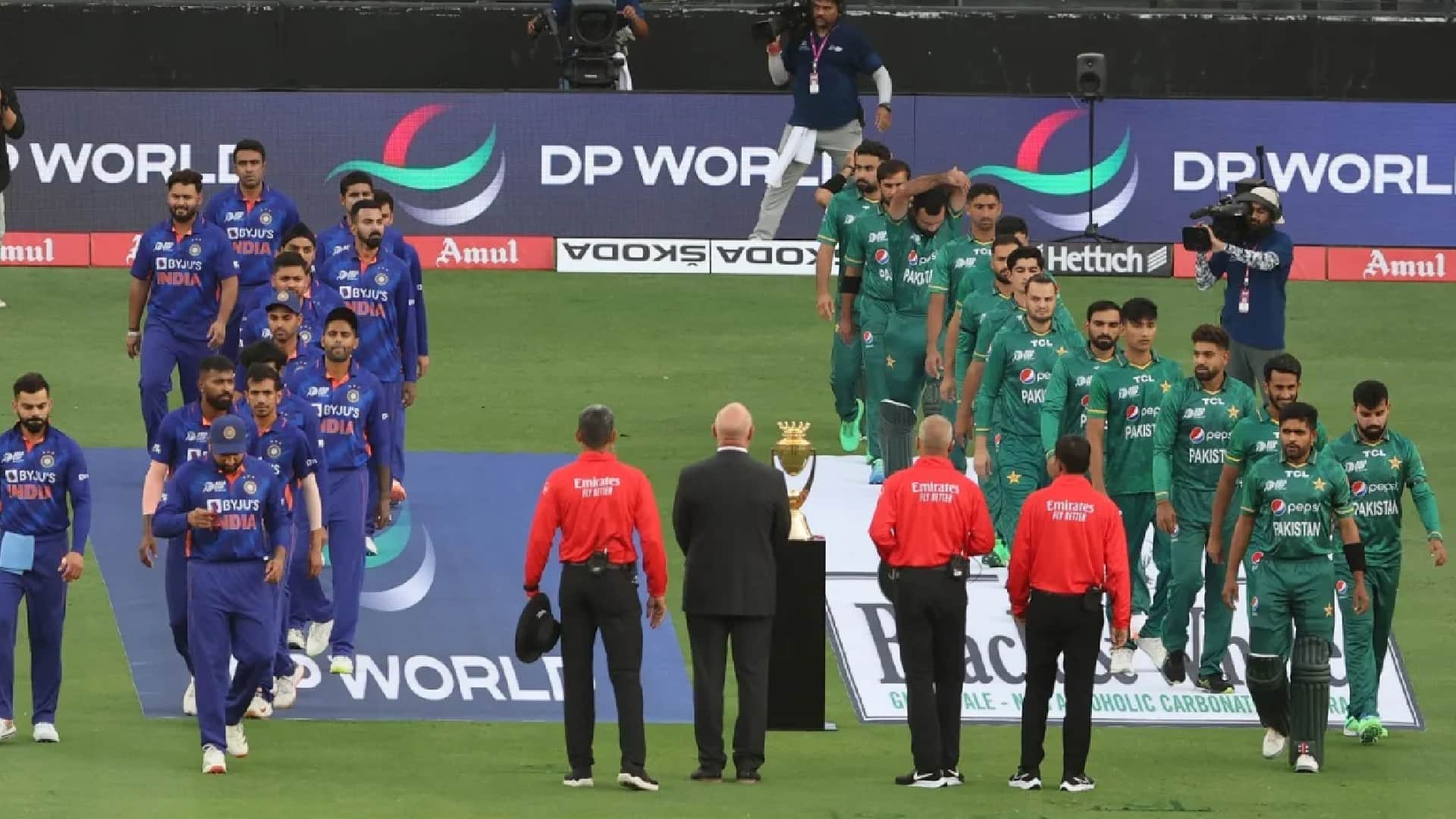 Asia Cup 2022 Team India Stays in Dubai Hotel Palm Jumeirah Resort Rent and Facilities All You Need to Know