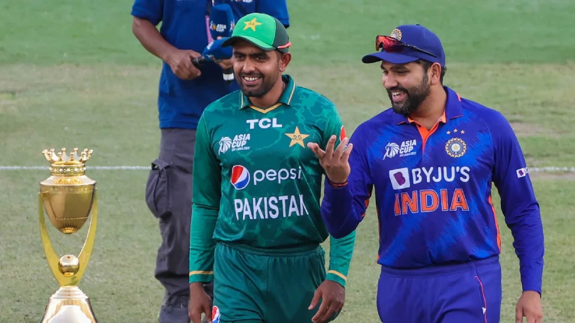 IND vs PAK Photos asia cup 2022 india vs pakistan match in dubai rohit sharma virat kohli babar azam hardik