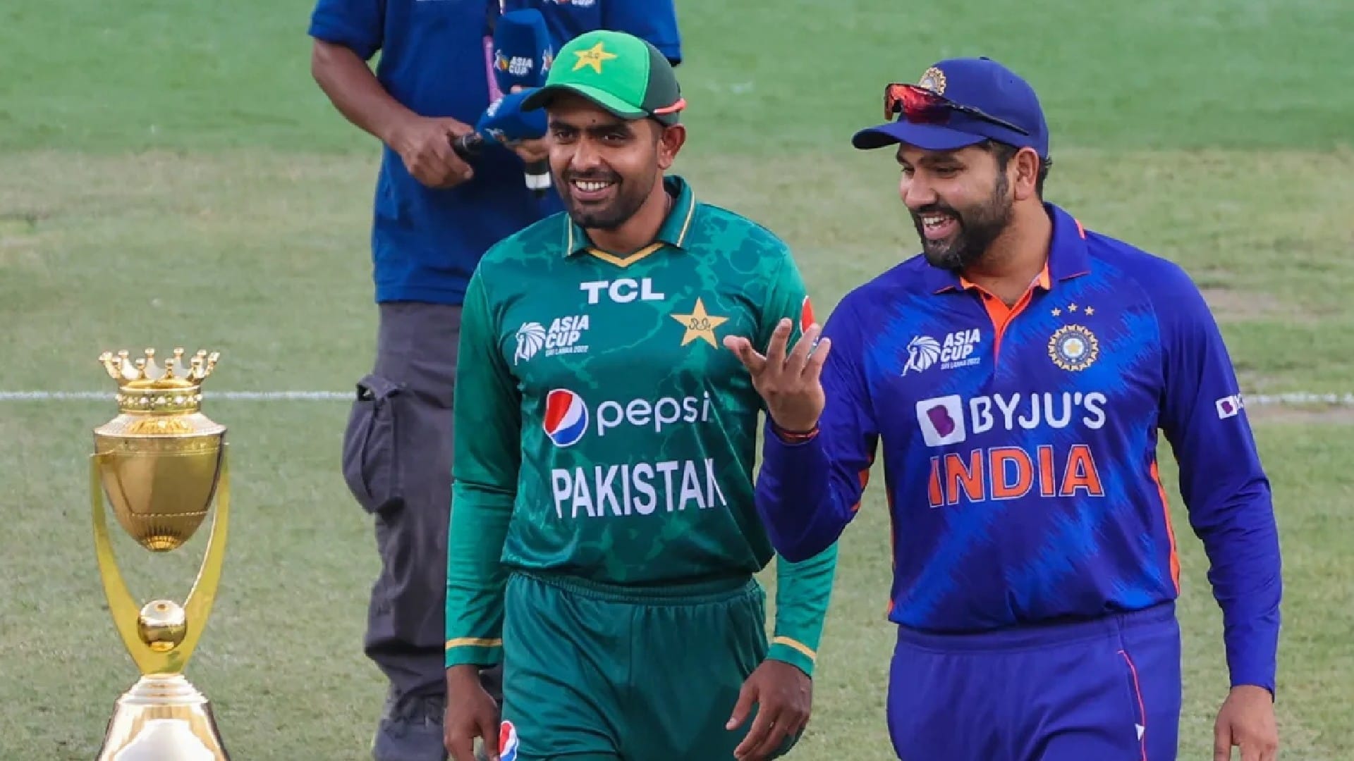 IND vs PAK Photos asia cup 2022 india vs pakistan match in dubai rohit sharma virat kohli babar azam hardik