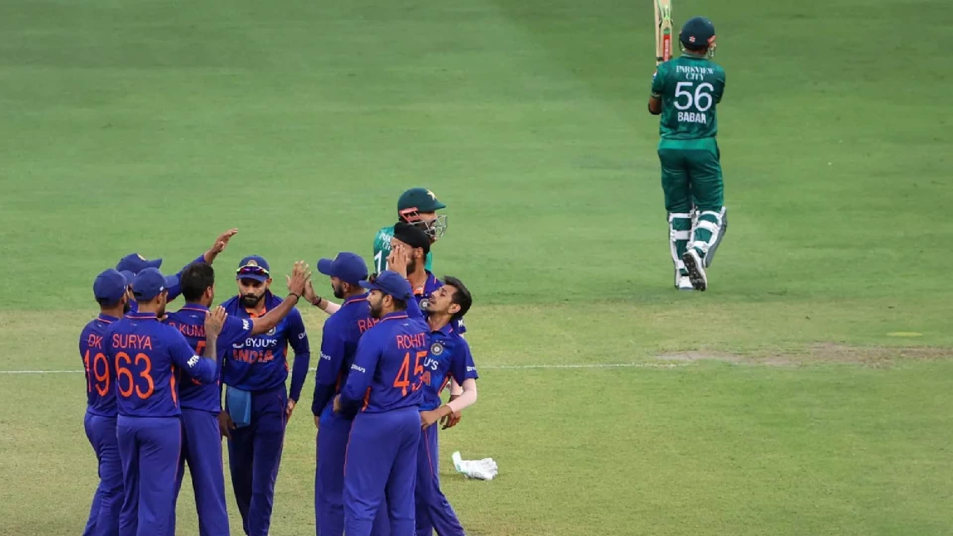 IND vs PAK Photos asia cup 2022 india vs pakistan match in dubai rohit sharma virat kohli babar azam hardik