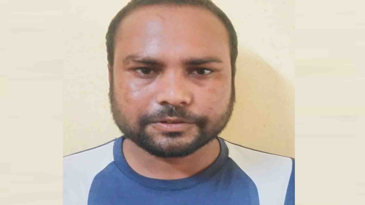 nurse asked for Rs 2000 In the name of delivery