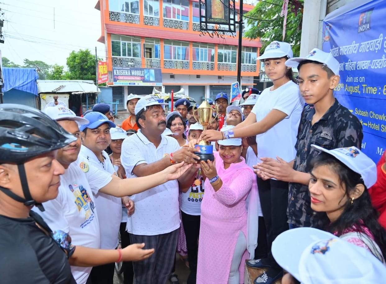 Sakina won the cycle race competition