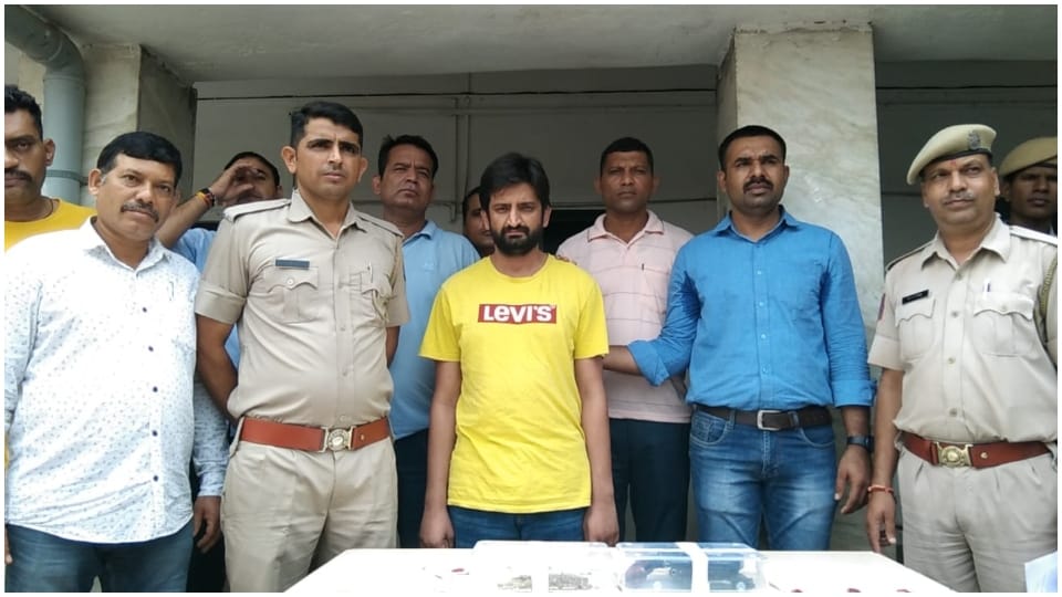 Youth arrested with MDMA drug and pistol in udaipur