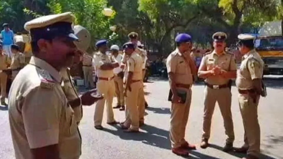 Karnataka Case registered against five including head priest of Math in Chitradurga under POCSO Act