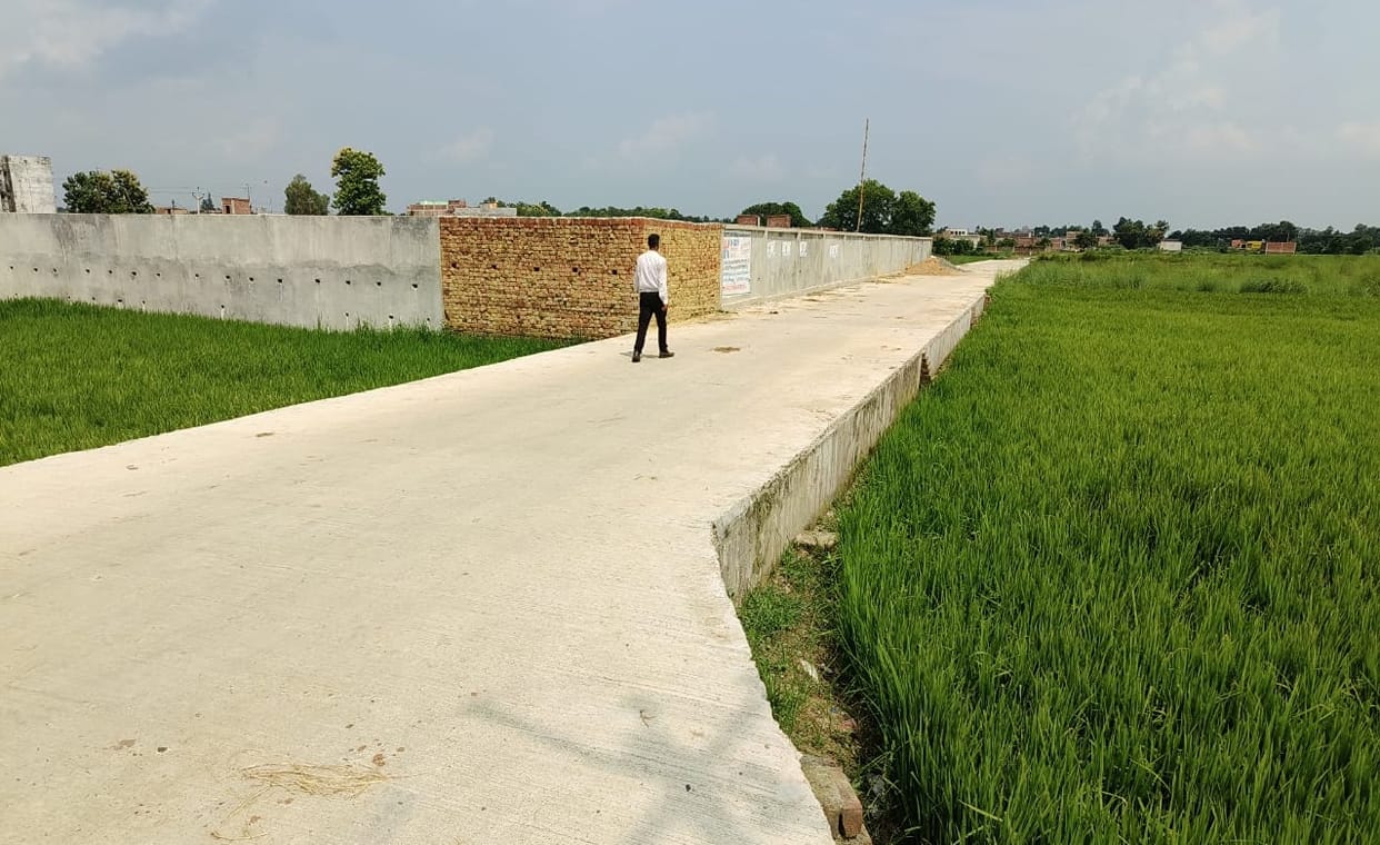 road made where there is no population, the rest in bad shape