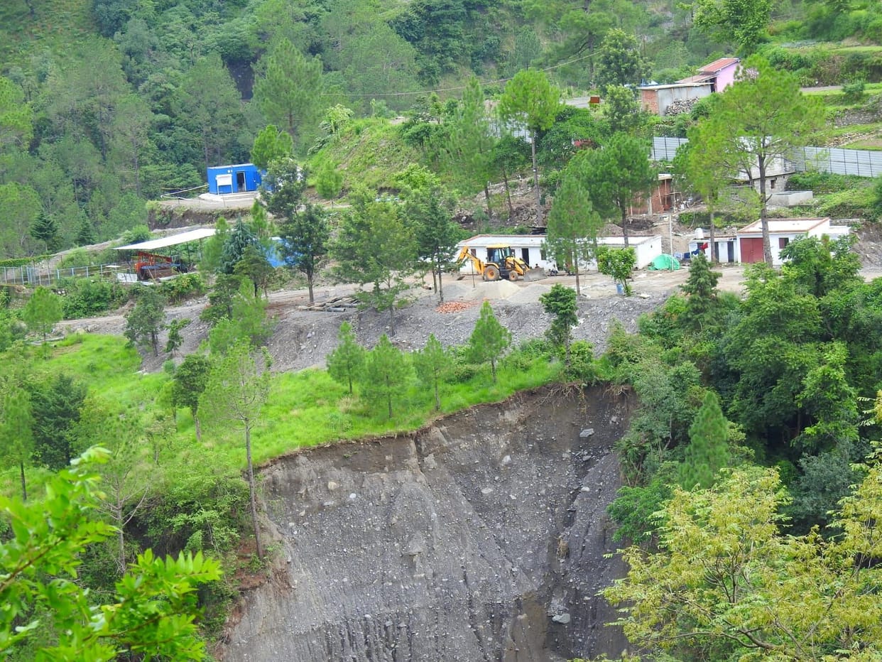 Sewer treatment plant worth crores is being built above, soil erosion from below