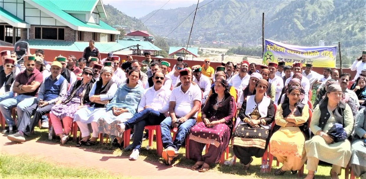 Homes of hill people are far away and hearts are close: Modi