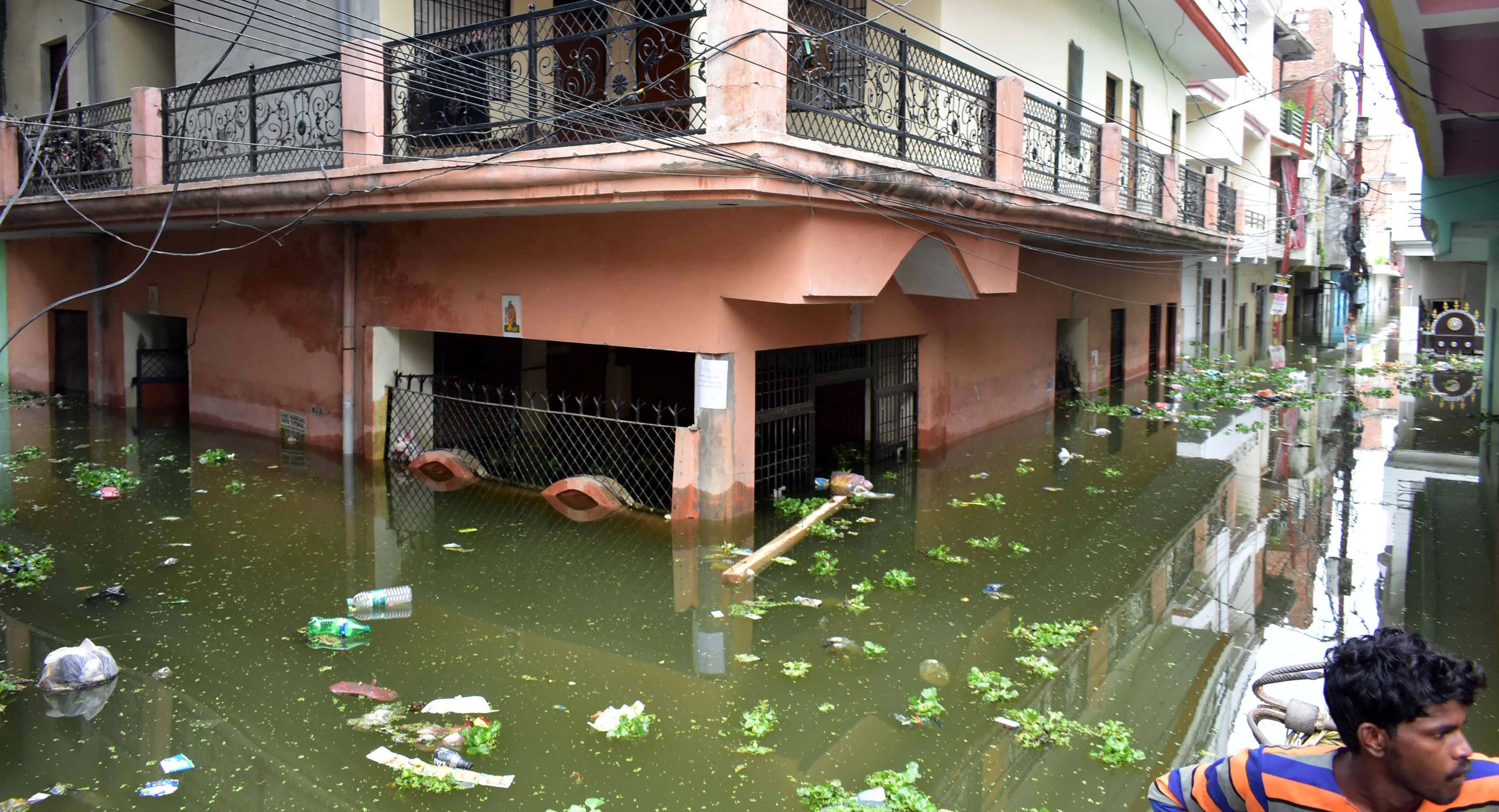 Ganga-Yamuna Sangam Flood News Letest Updates Today News