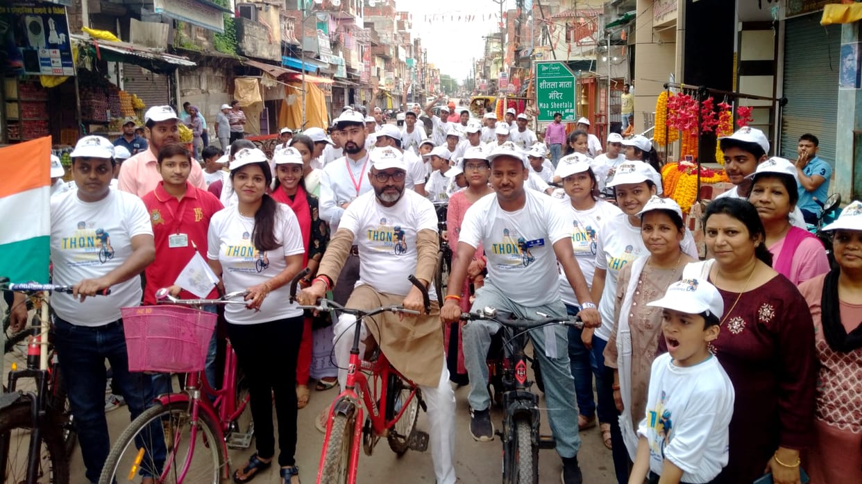 Women and youth rode bicycles, gave message of health
