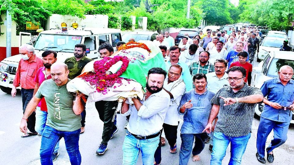 Freedom fighter Rani Saroj Gaurihar funeral in Agra