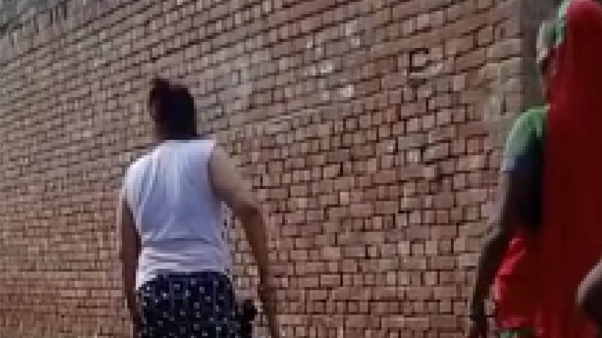 mother and daughter beat girl on road abused her and filled her mouth with mud In Sambhal