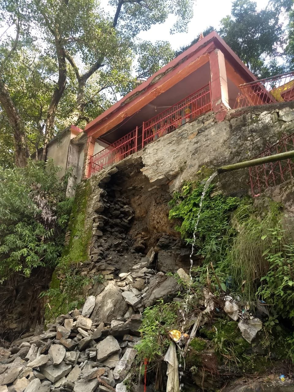 Shanidham and Laxminarayan temple will be protected from Sutlej river
