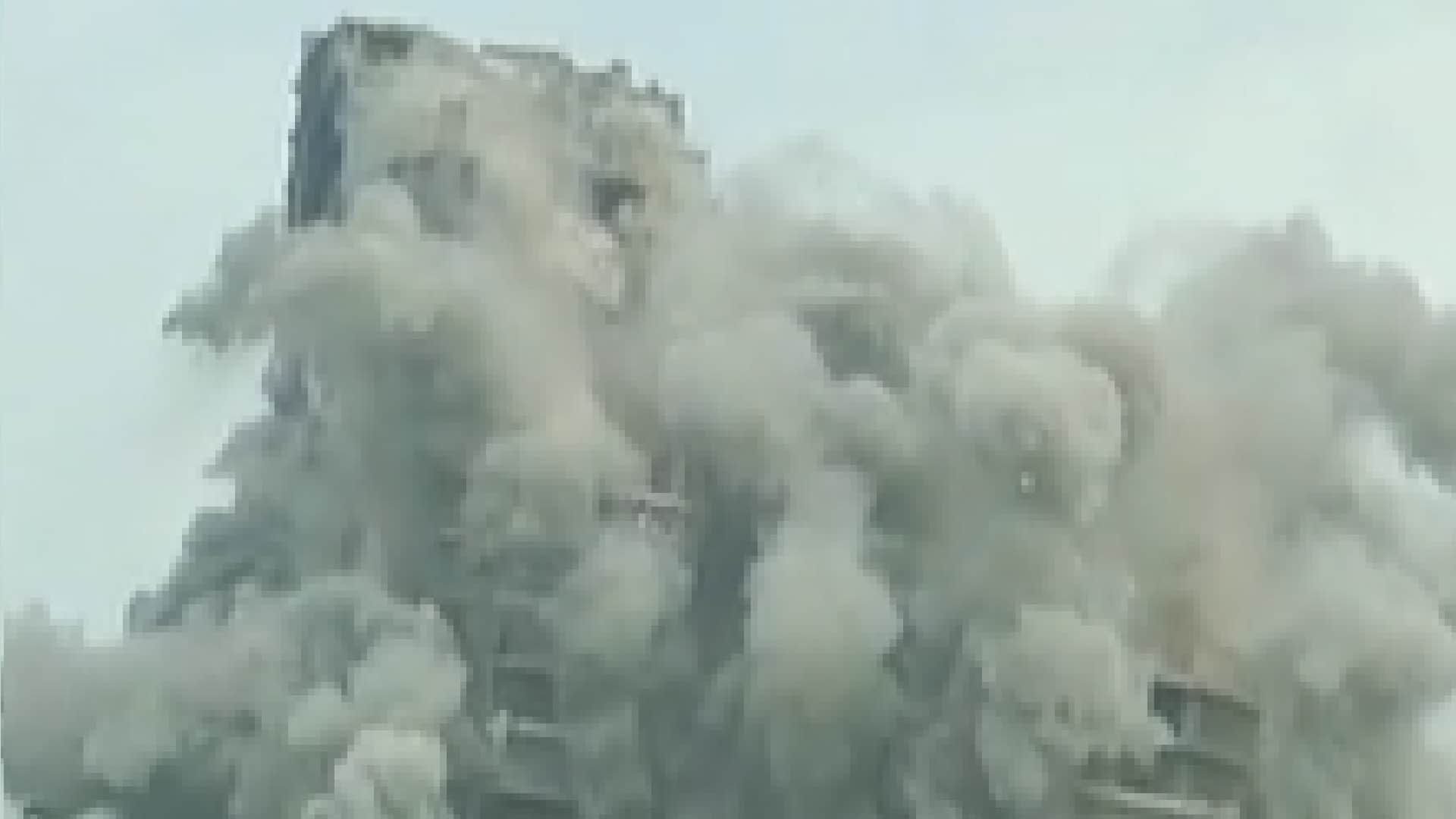 Supertech Twin Tower Demolition agra Family reached Noida after travelling 200 KM to see