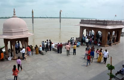 Ganga Water Level LIVE UPDATES flood in varanasi