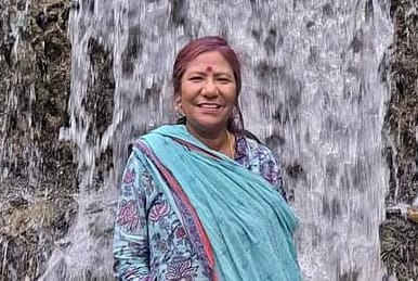 prime minister modhi praise the services  of bmo dr. monisha  in covid  time