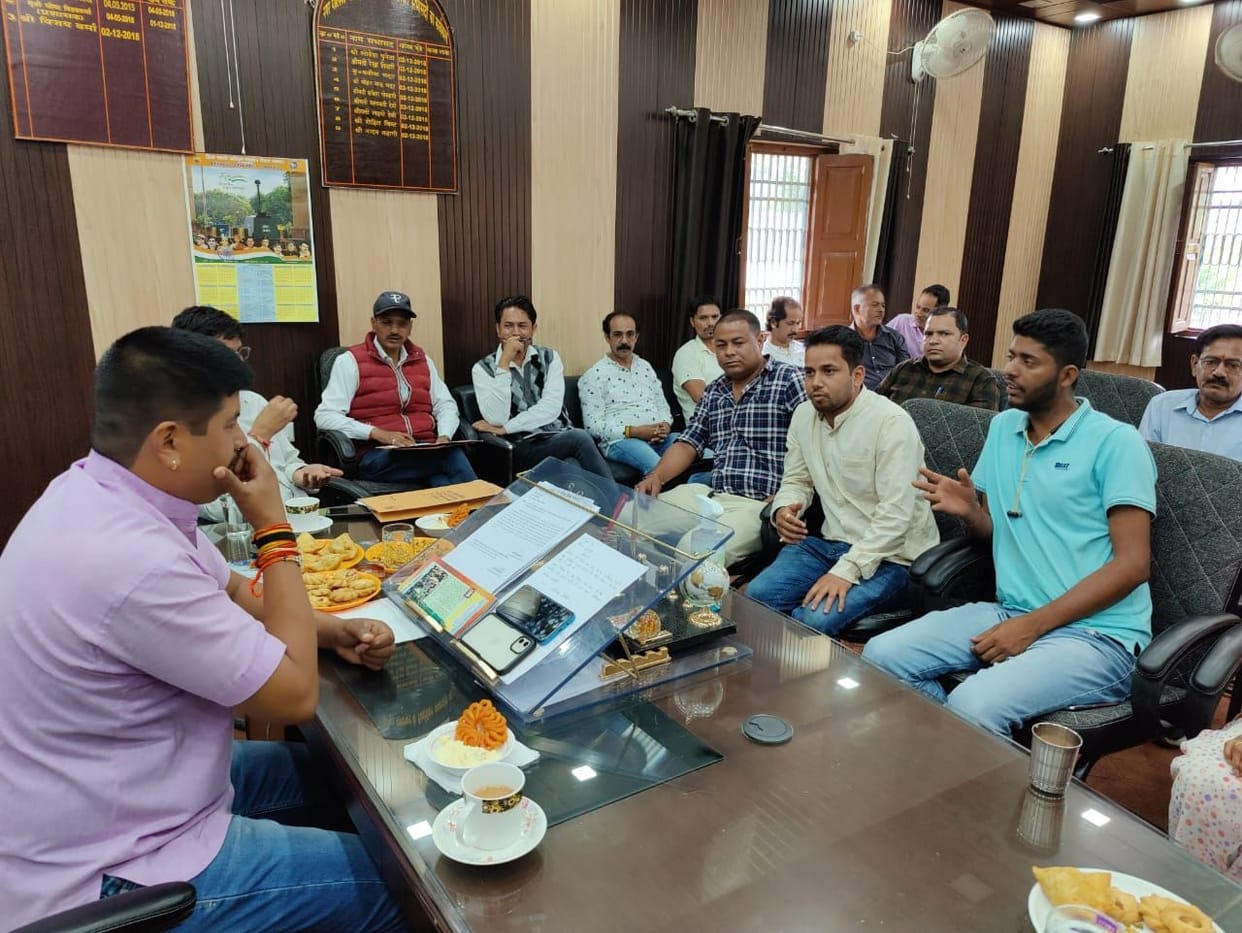 Members expressed their displeasure over the lack of cleanliness