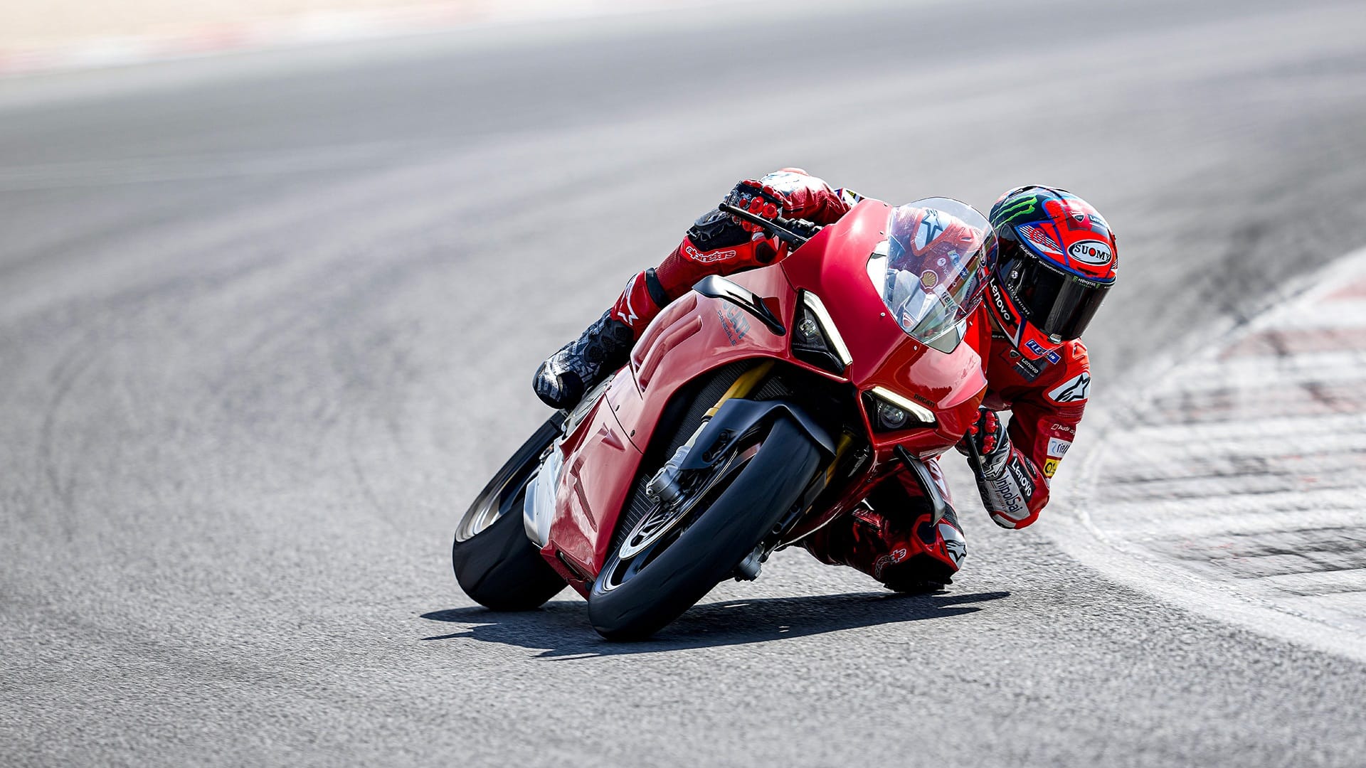 2022 Ducati Panigale V4 Launched In India Know Price Features Specifications News in Hindi