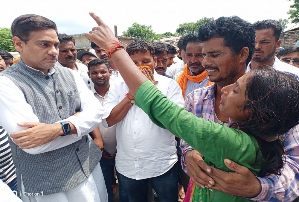 Tractor trolley accident in Kiccha: heavy crowd during 6 people Funeral together Photos